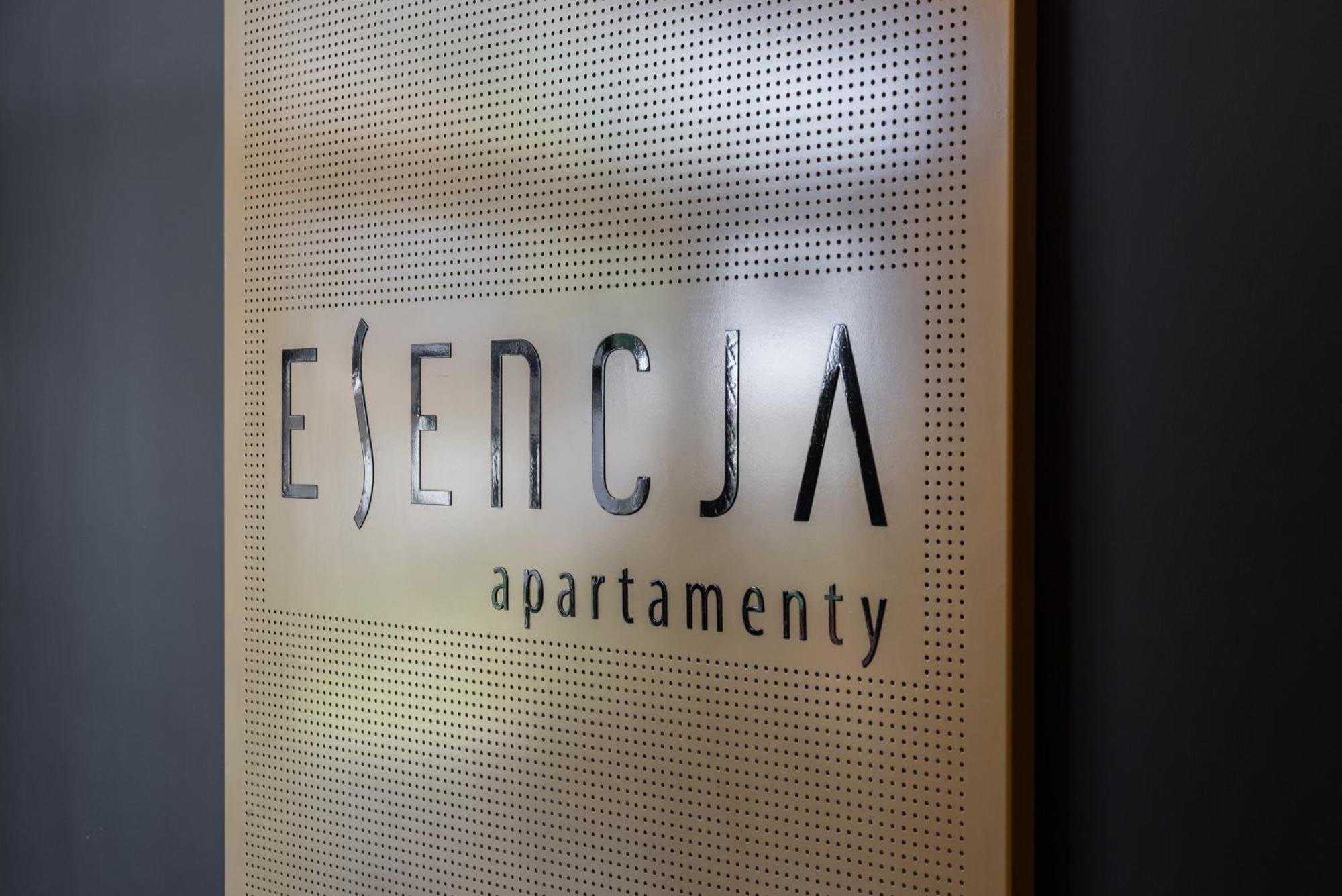 Stylish & Comfy Garbary Apartments With Parking By Noclegi Renters Posen Exterior foto
