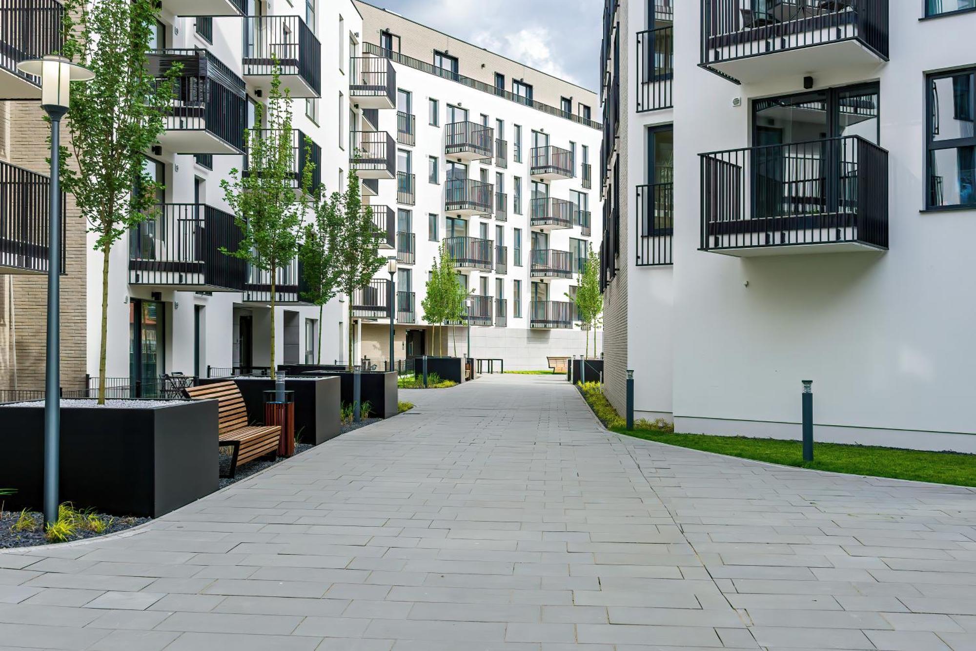 Stylish & Comfy Garbary Apartments With Parking By Noclegi Renters Posen Exterior foto