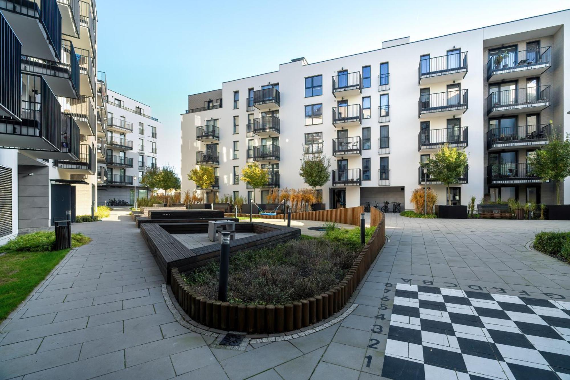 Stylish & Comfy Garbary Apartments With Parking By Noclegi Renters Posen Exterior foto